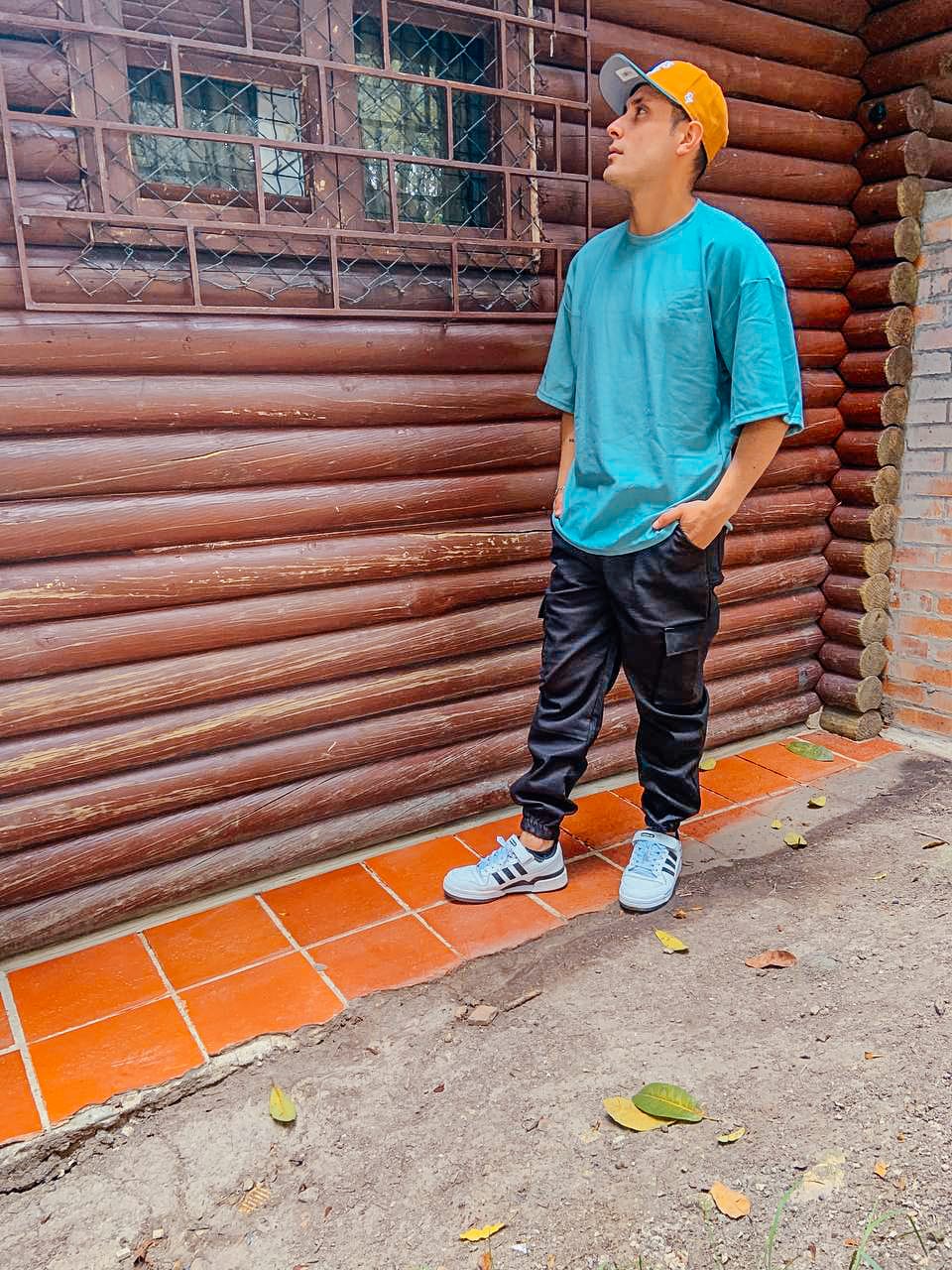 PANTALONES TIPO CARGO