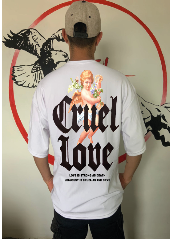CAMISETA OVERSIZE GRAMAJE 260 (cruel love)