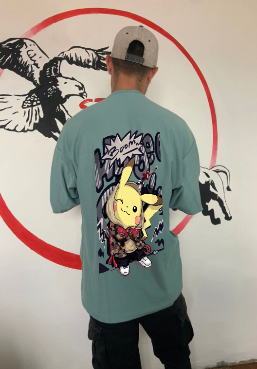 CAMISETA OVERSIZE GRAMAJE 260 (pikachu)
